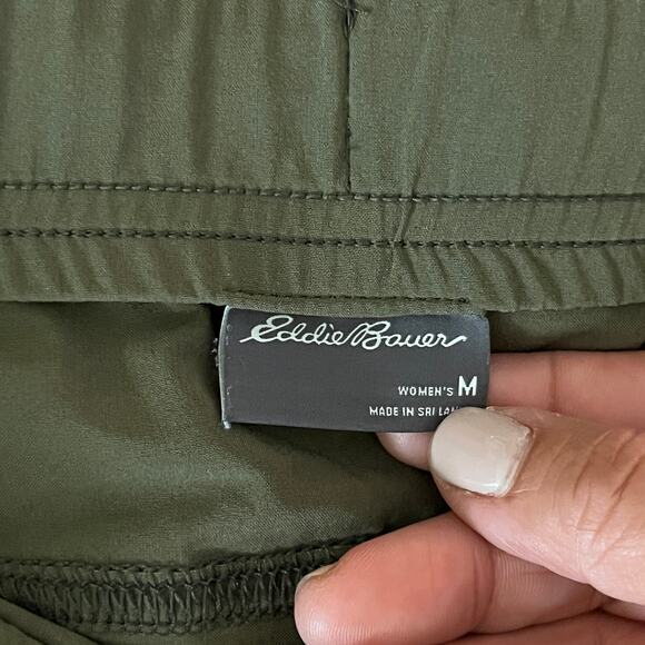 Eddie Bauer Women's Green Pull On Drawstring Green Skirt w/ Pockets Size Medium - Picture 4 of 9